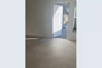 2011 NE 167th St #6, North Miami Beach, FL 33162 - Photo 3