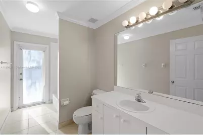 22032 SW 95th Pl, Cutler Bay, FL 33190 - Photo 29