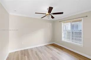 22032 SW 95th Pl, Cutler Bay, FL 33190 - Photo 27