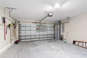 22032 SW 95th Pl, Cutler Bay, FL 33190 - Photo 31