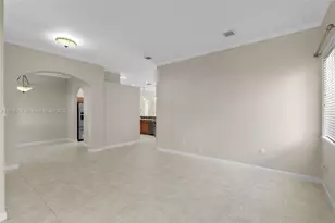 22032 SW 95th Pl, Cutler Bay, FL 33190 - Photo 11