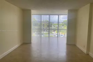 1000 Parkview Dr, Hallandale Beach, FL 33009 - Photo 11
