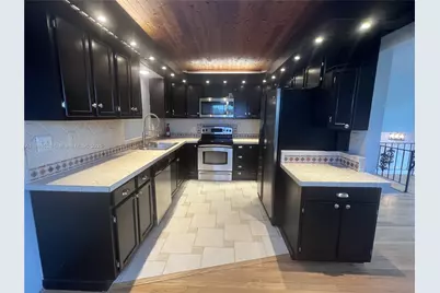 141 NW 72nd Way #1, Pembroke Pines, FL 33024 - Photo 3