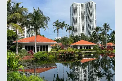 3530 Mystic Pointe Dr #408, Aventura, FL 33180 - Photo 3