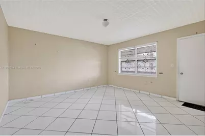 16750 NE 14th Ave #310, Miami, FL 33162 - Photo 7