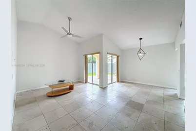 1485 Springside Dr, Weston, FL 33326 - Photo 7