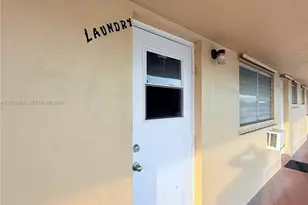 3600 Harrison St, Hollywood, FL 33021 - Photo 25