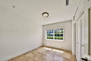 255 Ridgewood Rd, Key Biscayne, FL 33149 - Photo 31