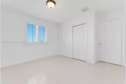 8357 NW South River Dr, Medley, FL 33166 - Photo 27