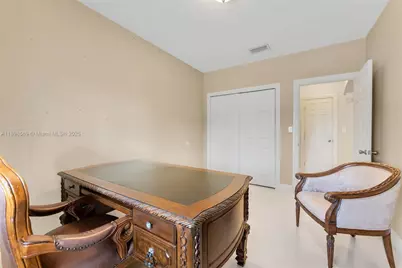 8357 NW South River Dr, Medley, FL 33166 - Photo 21