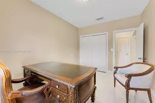 8357 NW South River Dr, Medley, FL 33166 - Photo 21