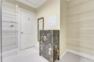 8357 NW South River Dr, Medley, FL 33166 - Photo 39