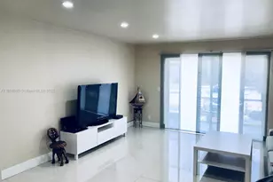 5790 Stirling Rd, Hollywood, FL 33021 - Photo 5