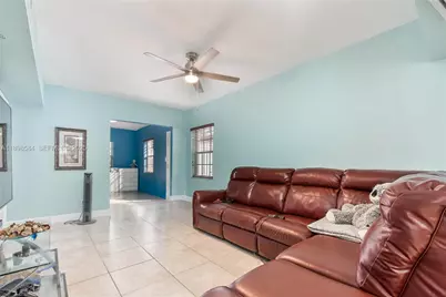 2020 NW 107th St, Miami, FL 33167 - Photo 3