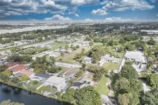 2020 NW 107th St, Miami, FL 33167 - Photo 39