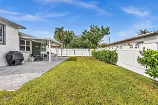 100 NW 8th Ave, Hallandale Beach, FL 33009 - Photo 45