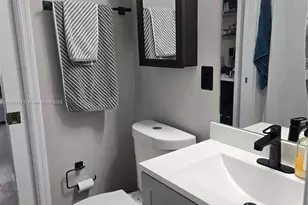 11141 NW 77th Terrace, Doral, FL 33178 - Photo 17
