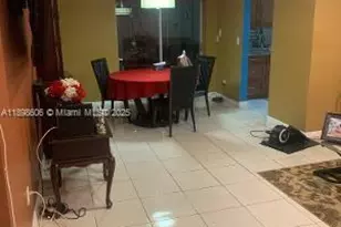 4249 NW 50th Terrace, Lauderdale Lakes, FL 33319 - Photo 9