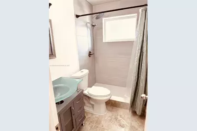 [Address not provided], Pembroke Pines, FL 33024 - Photo 15