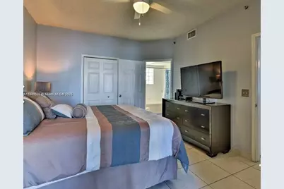 3135 NE 184th St #2103, Aventura, FL 33160 - Photo 3