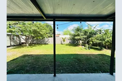 3763 NW 204th St, Miami Gardens, FL 33055 - Photo 15