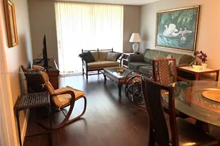 900 Colony Point Cir, Pembroke Pines, FL 33026 - Photo 7