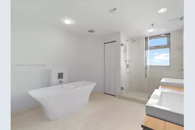 17301 Biscayne Blvd #1704, North Miami Beach, FL 33160 - Photo 27