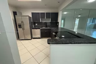 215 SE 3rd Ave, Hallandale Beach, FL 33009 - Photo 7