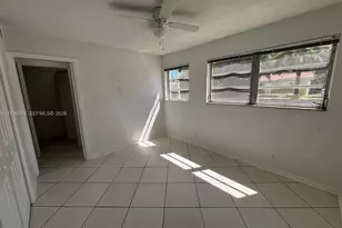 215 SE 3rd Ave, Hallandale Beach, FL 33009 - Photo 19