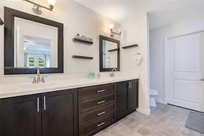 15300 SW 164th St, Miami, FL 33187 - Photo 17