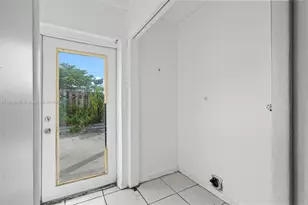 941 SW 20th Ct, Delray Beach, FL 33445 - Photo 11