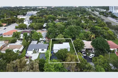 231 NE 43rd St, Miami, FL 33137 - Photo 23