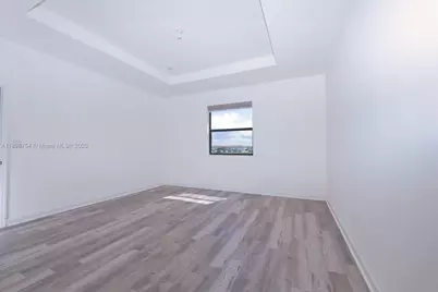 3412 W 103rd Ter, Hialeah, FL 33018 - Photo 21