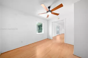 127 Blue Moon, Sebring, FL 33852 - Photo 19