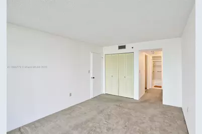 1200 Saint Charles Pl #413, Pembroke Pines, FL 33026 - Photo 13