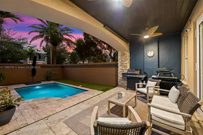 1215 NE 1st St, Fort Lauderdale, FL 33301 - Photo 45