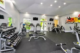 19555 E Country Club Dr, Aventura, FL 33180 - Photo 25