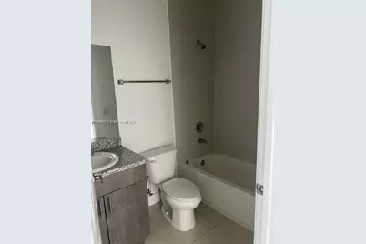 885 E 1st Ave #308, Hialeah, FL 33010 - Photo 11