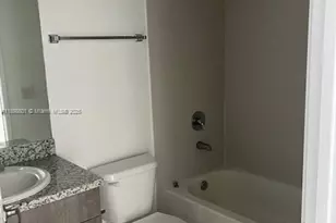 885 E 1st Ave, Hialeah, FL 33010 - Photo 11