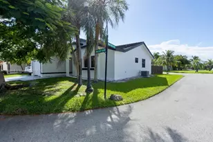 8550 SW 207th Terrace, Cutler Bay, FL 33189 - Photo 5