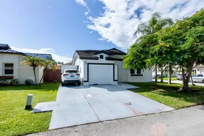 8550 SW 207th Ter, Cutler Bay, FL 33189 - Photo 7