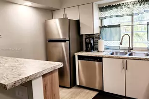 9101 Lime Bay Blvd, Tamarac, FL 33321 - Photo 5