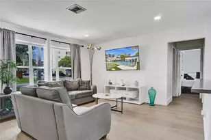 1124 NE 6th St, Hallandale Beach, FL 33009 - Photo 31