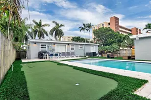 1124 NE 6th St, Hallandale Beach, FL 33009 - Photo 65