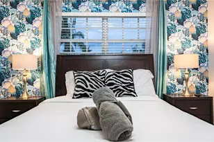 1305 Funston St, Hollywood, FL 33019 - Photo 9