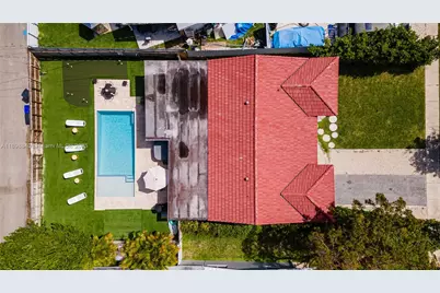 1305 Funston St, Hollywood, FL 33019 - Photo 1