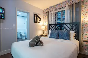 1305 Funston St, Hollywood, FL 33019 - Photo 11