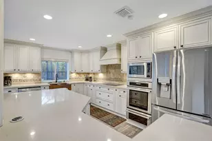 2120 SW 28th Way, Fort Lauderdale, FL 33312 - Photo 9