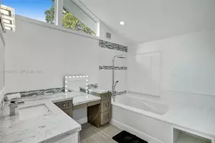 2120 SW 28th Way, Fort Lauderdale, FL 33312 - Photo 53