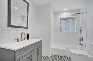 2100 SW 28th Way, Fort Lauderdale, FL 33312 - Photo 25